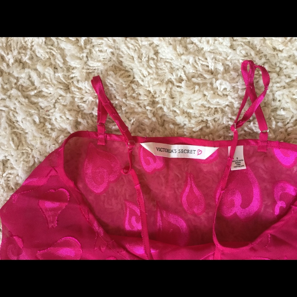 Ladies Victoria's Secret Nightgown - Picture 5 of 6